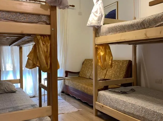 호스텔 The Wanderers Shkodër